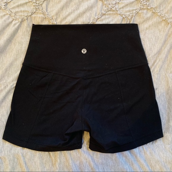Lululemon Align Short - Picture 2 of 4